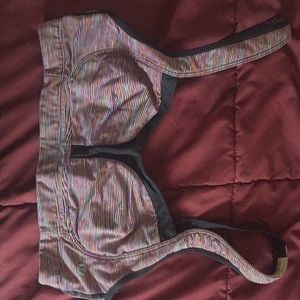 lululemon athletica sports bra.